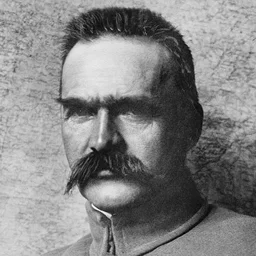 JÓZEF PIŁSUDSKI